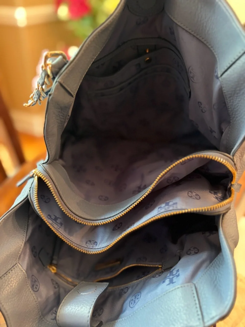 NWOT Tory Burch Harper Pebbled Leather Shoulder Tote w/Chain Straps - Slate Blue - Picture 10 of 14